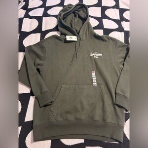 NWT Levi’s Men's Olive Green Hoodie Sweatshirt Wild West Tour Wolf Sz S